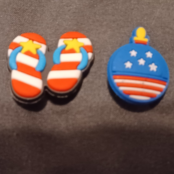 Croc American Flag jibitz shoe charms bundle - Picture 4 of 4